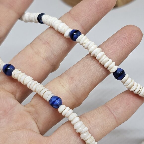 Real White Puka Shell Blue Glass Bead Necklace Surfer Choker 18" Surf Boho - Picture 7 of 9